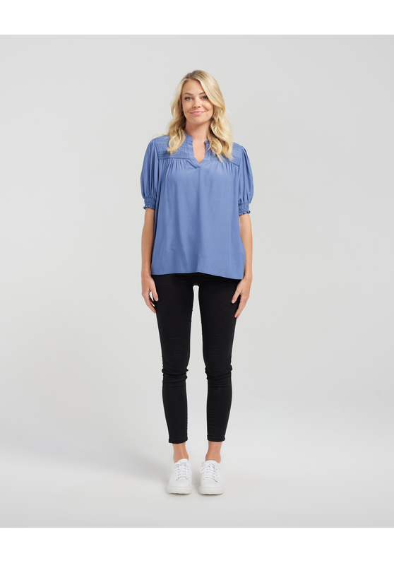 Bella Women's Blouse